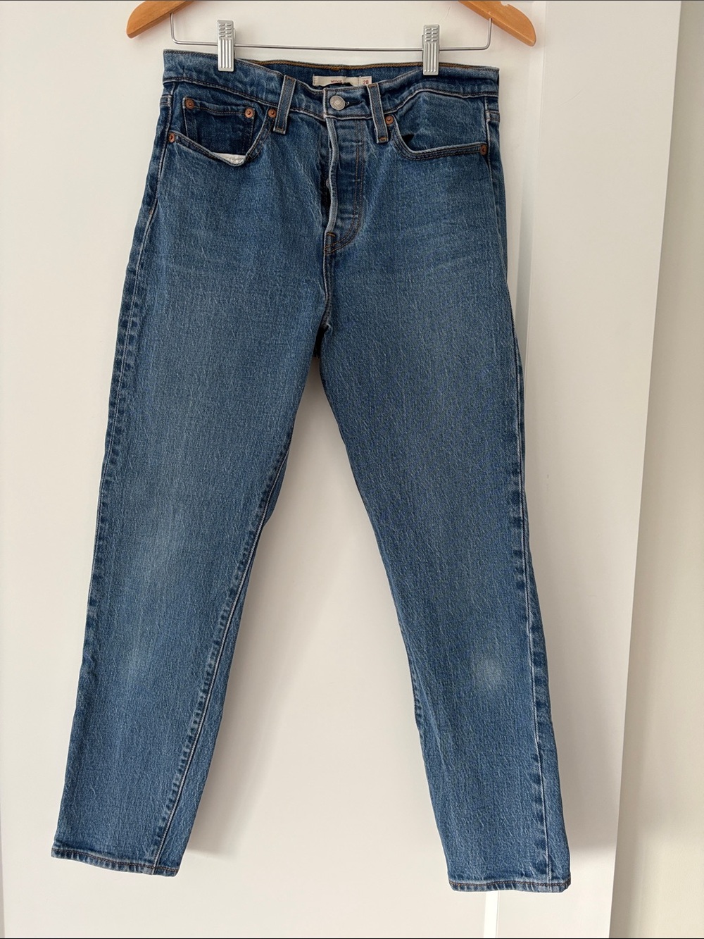 Levi's Wedgie Ankle Jeans